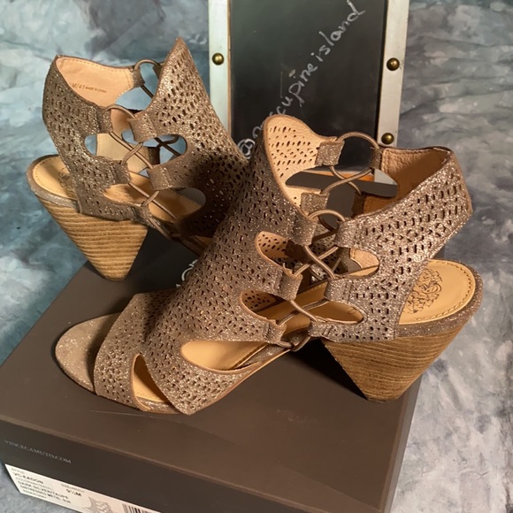 Vince Camuto Shoes - Vince Camuto Eadon Laser Cutout Peep-Toe Heels